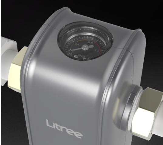 用腕表的工藝 打造每一臺水壓表